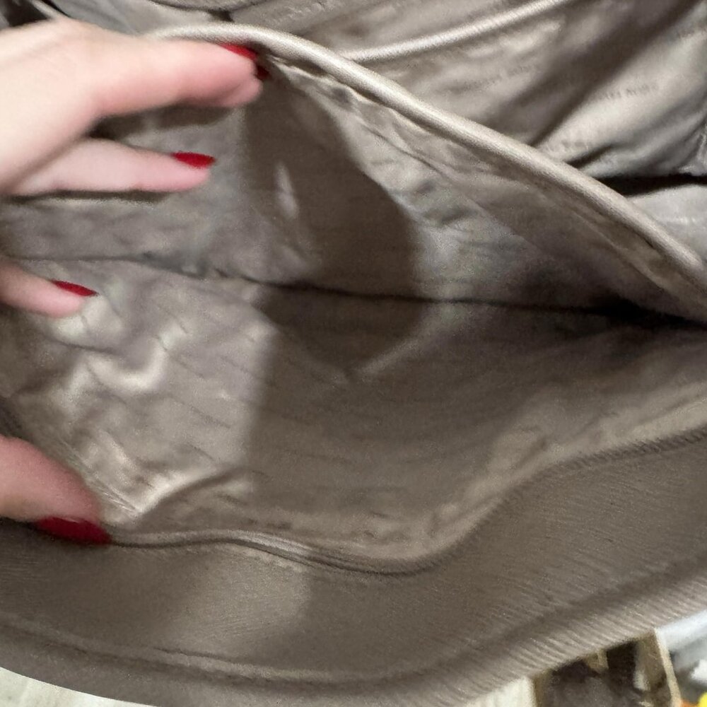 MICHAEL KORS Taupe Leather Jet Set Tote Bag Purse Vacation Brunch Spring‎ Summer - Picture 7 of 15